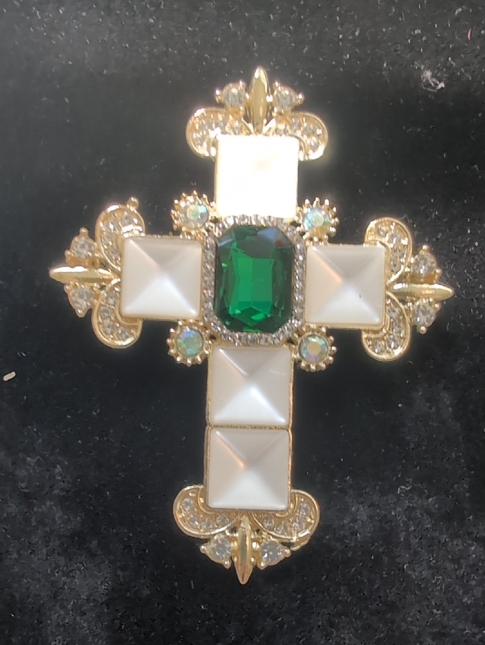 Gold Cross Brooch with Emerald Green Center and Pearl-White Accents
